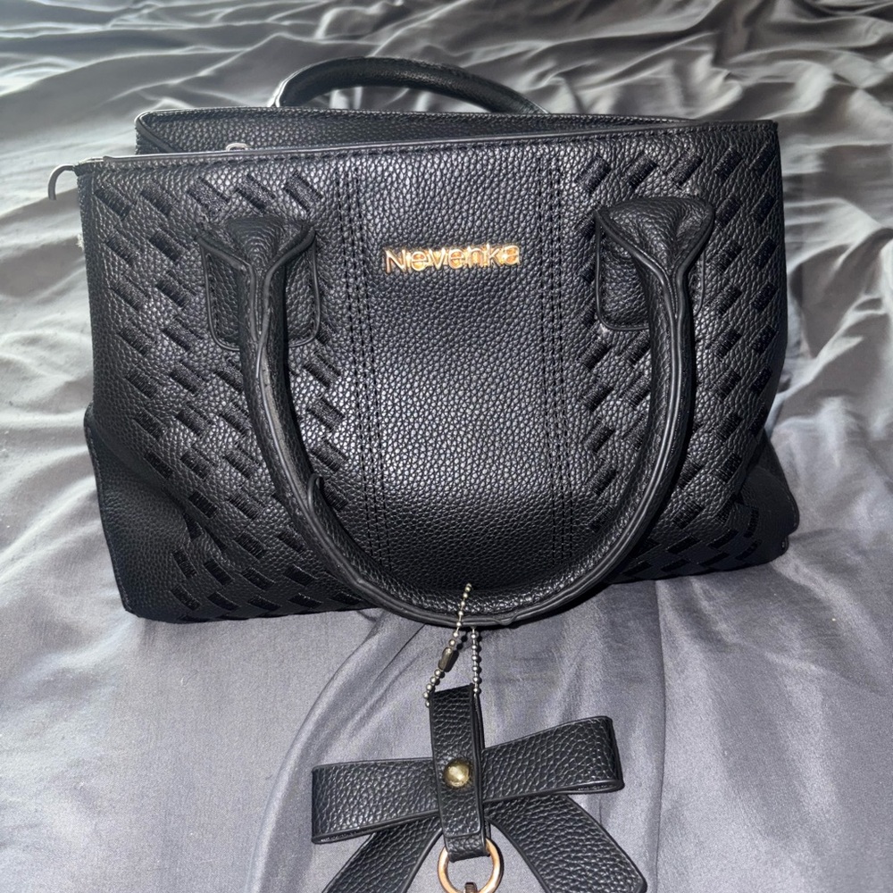 Nevenka Black Women's Handbag